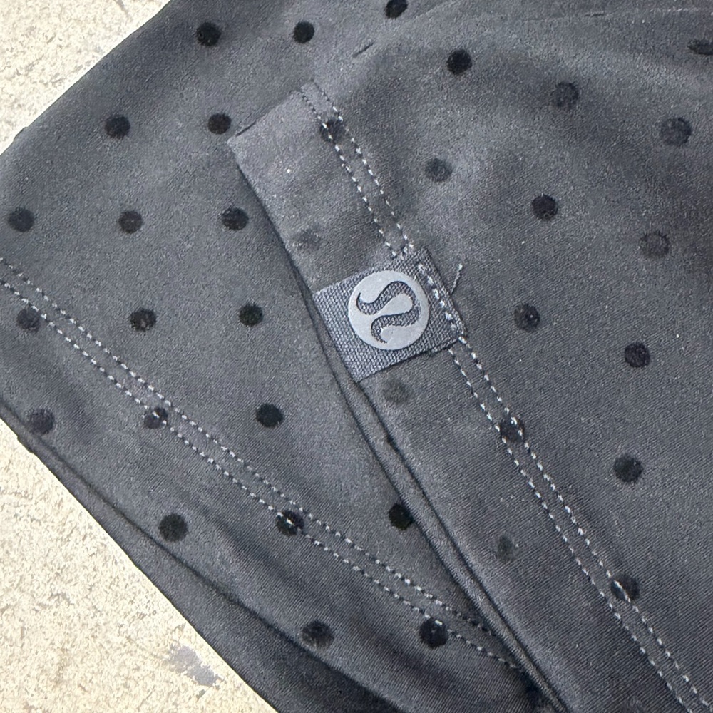 Lululemon Limited Edition Polka Dot Define Jacket and Shorts Set - Picture 3 of 4